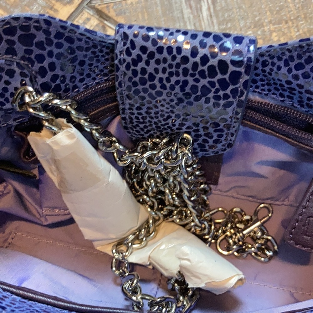 Cate Adair purple leather clutch/crossbody. - Picture 5 of 6